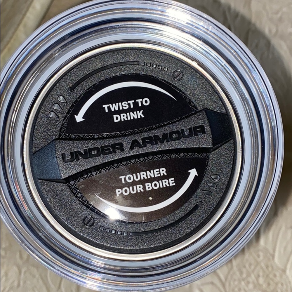 Under Armour Tumbler - Picture 4 of 4
